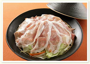 こんもり野菜と豚しゃぶ肉の蒸し鍋